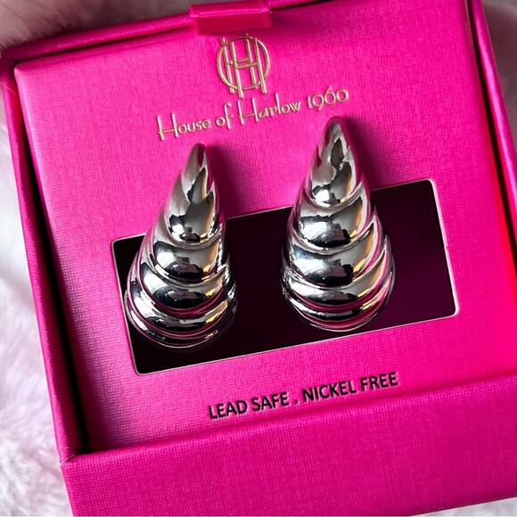 🆕 Chunky Silver Earrings Statement Tear Drop Croissant Crescent 80’s Mob Wife - Picture 9 of 10